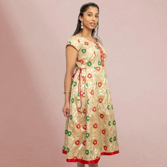 Ivory and Beige Silk Knee-Length Dress | Muvvas Boutique - Picture 3 of 4